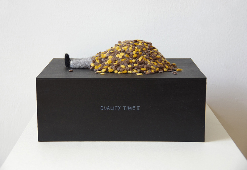 Patricia Huck, a.d. Reihe „Man muss nur wollen“, Quality Time II, Filzarbeit auf Karton, 2015